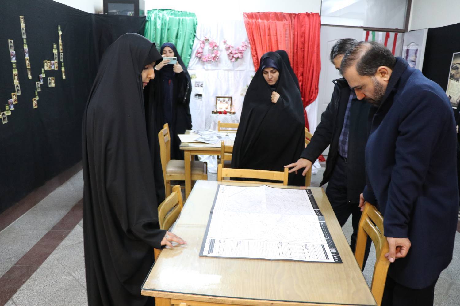 گزارش تصویری بازدید های دبیرکل از  مدارس انقلاب بوشهر، تهران و خراسان جنوبی - بهمن 1404