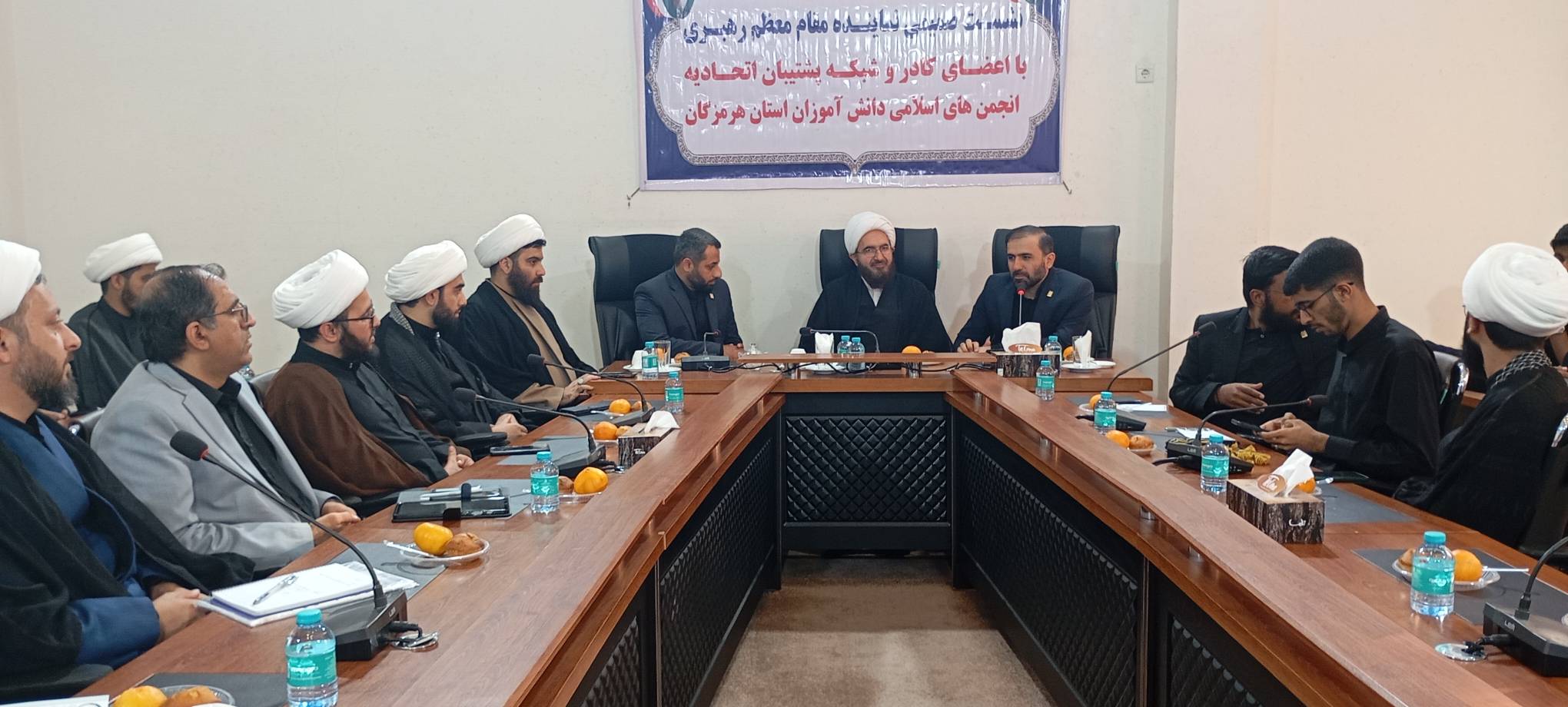 سفر استانی دبیرکل و نماینده رهبری به استان هرمزگان -2  آذر 1404