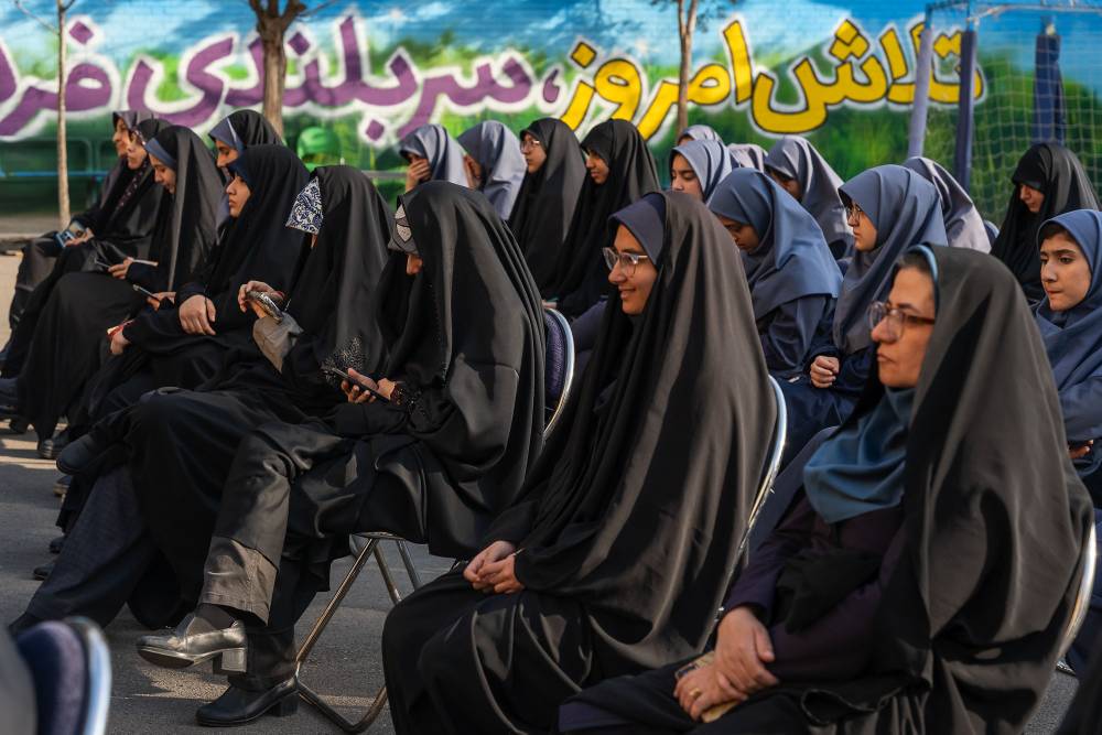 آئین افتتاحیه چهاردهمین رویداد دانش آموزی مدرسه انقلاب  /  تهران - مدرسه شاهد معلم -  13 بهمن ماه