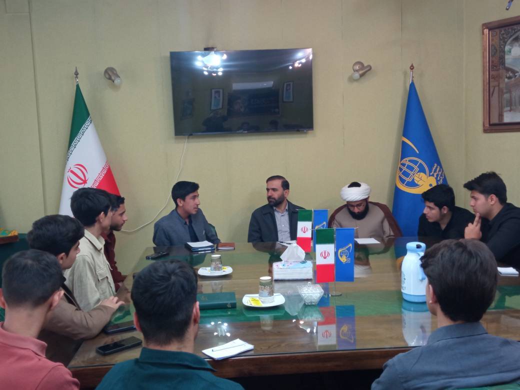 گزارش سفر استانی دبیرکل اتحادیه انجمن‌های اسلامی دانش‌آموزان به خراسان رضوی - آذر 1404